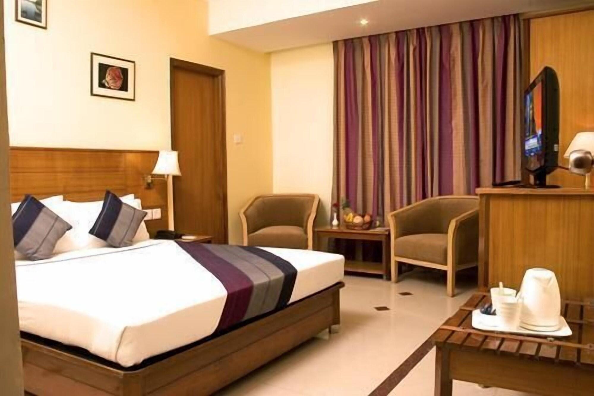Ramanashree Brunton Hotel Bangalore Exterior photo